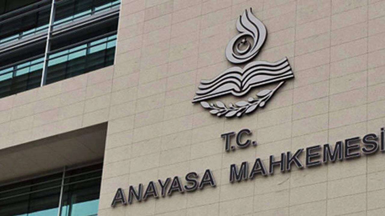 Milyonlarca kişiyi ilgilendiriyor: Anayasa Mahkemesi'nden ezber bozan karar! SGK o paraları kuruşu kuruşuna geri alacak 2